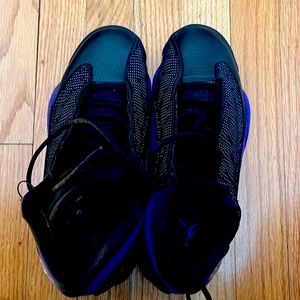 Nike Unisex  Air Jordan’s Size 8 Gently Worn. Purple/Black high tops.
